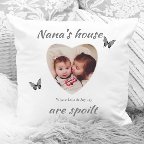 Personalised cushion: where children are spoilt